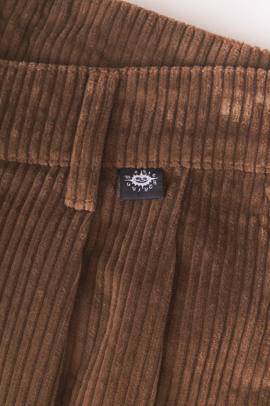 Magic Quiver - Pleated Corduroy Pants - Brown