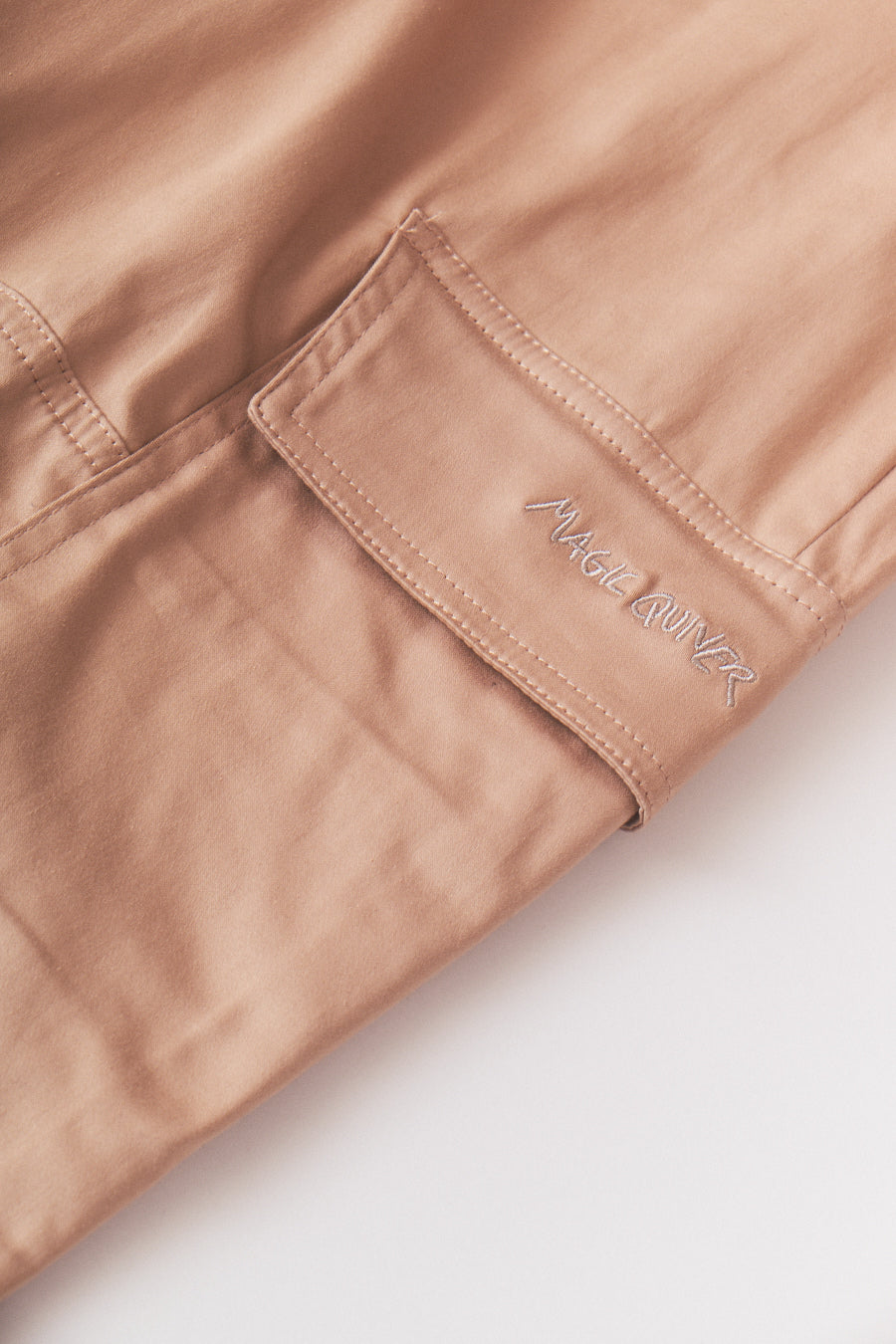 Magic Quiver - Cargo Pants - Sand