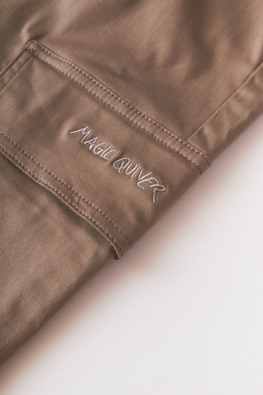 Magic Quiver - Cargo Pants - Olive