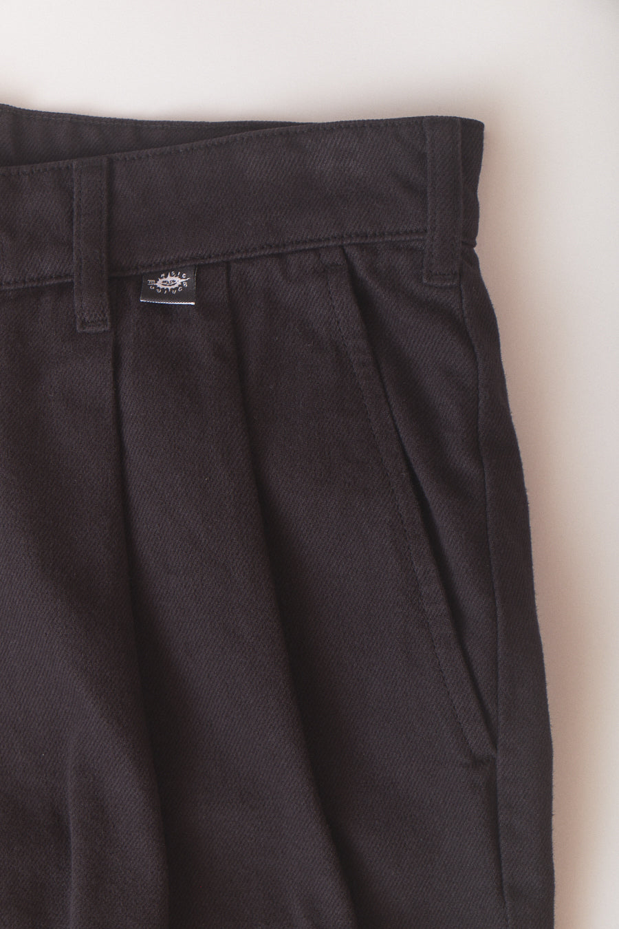 Magic Quiver - Pleated Canvas Pants - Black